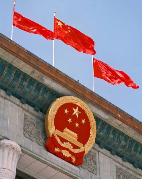 为啥西方列强最后全不行了？美国有个社会学家研究中国近代史后发现，西方列强不行了，