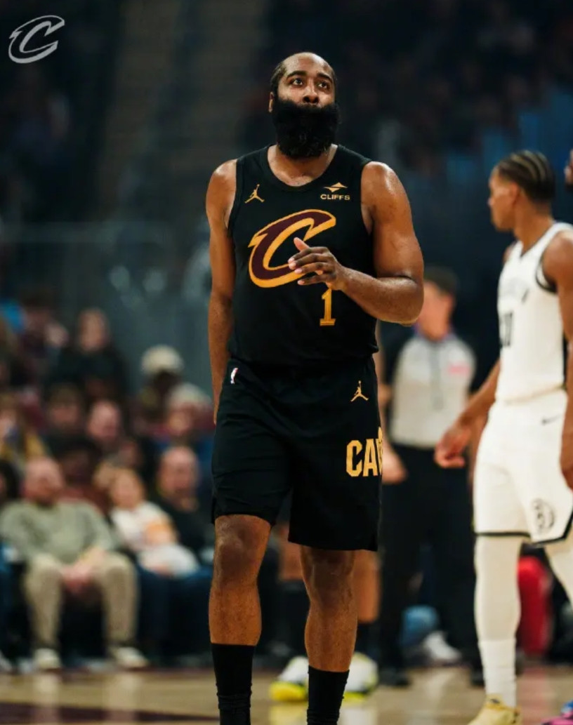 哈登：听说我连全明星递补阵容也进不去？三节打卡，16分5篮板9助攻3抢断，带领