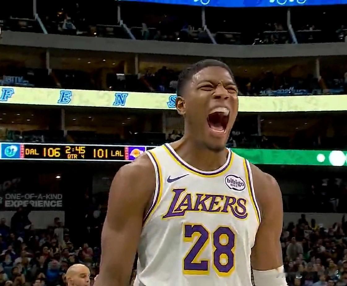 赛季最佳一战！八村塁拯救了湖人队！今天客场挑战独行侠队的比赛，湖人队在第三节