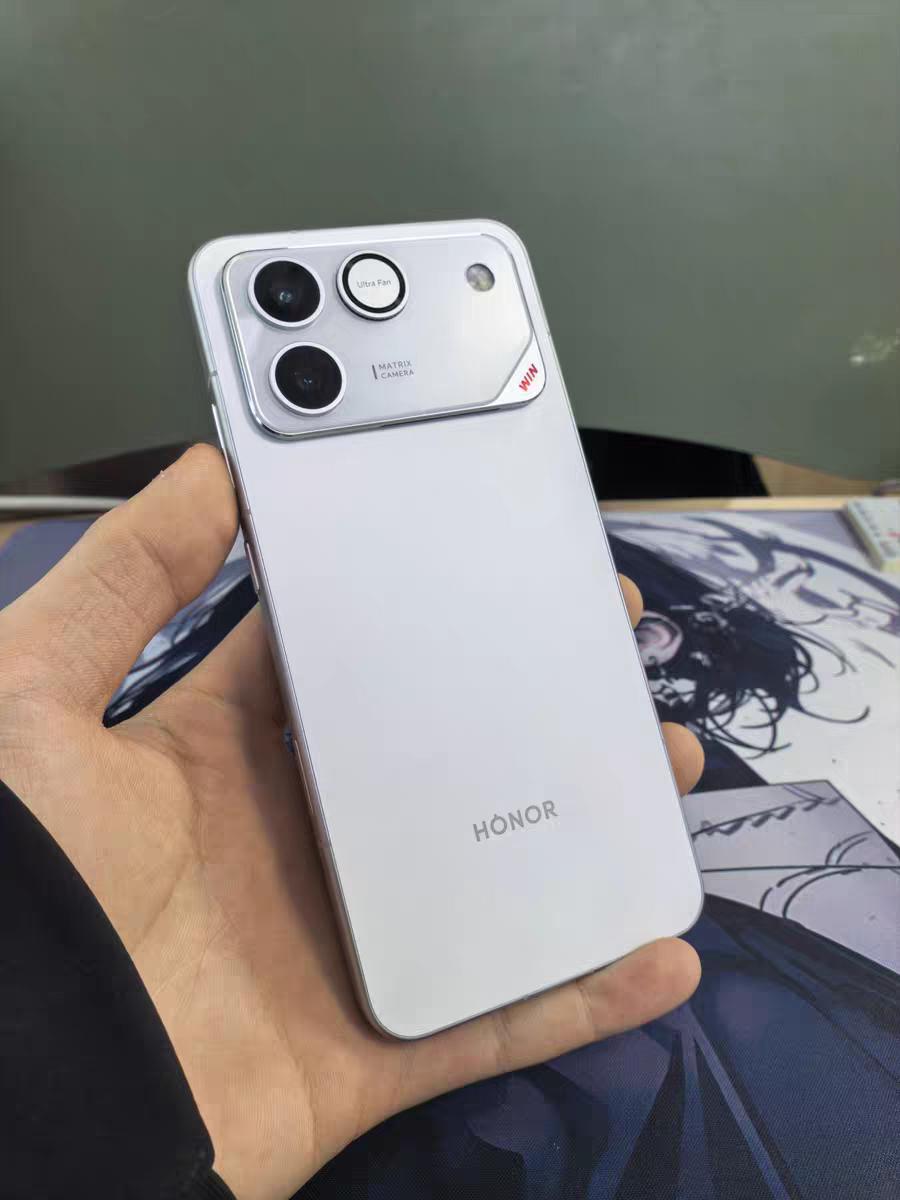 预算2500左右，荣耀三款神机任选，同价位直接卷出天际，网友直呼挑花眼！荣