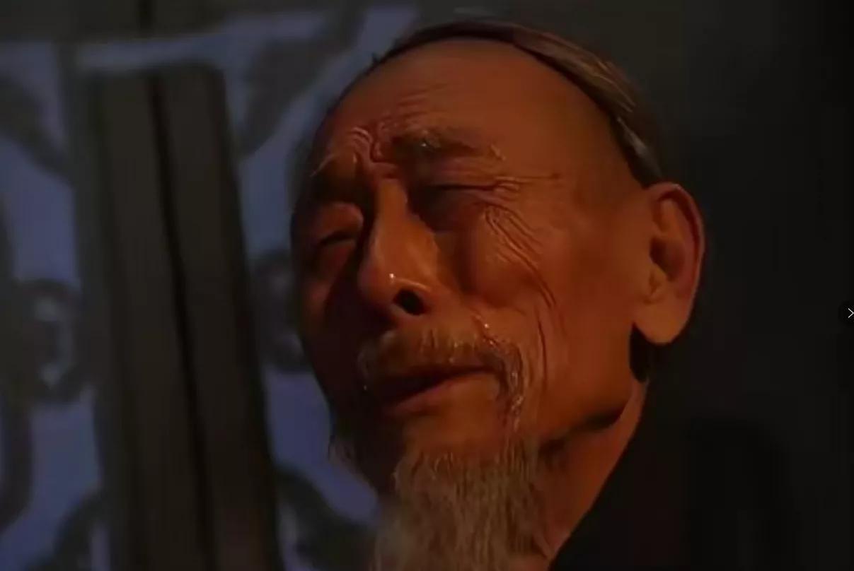 对于魏东亭的上吊自尽，康熙其实骨子里是厌恶至极的，只是面子上不能表露出来！魏东亭