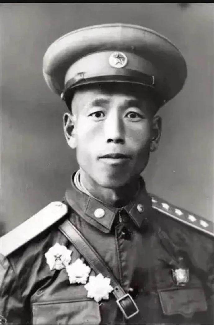谁能想到这位开国大尉，参加革命的时间比很多少将都长！都说55授衔时，有“红