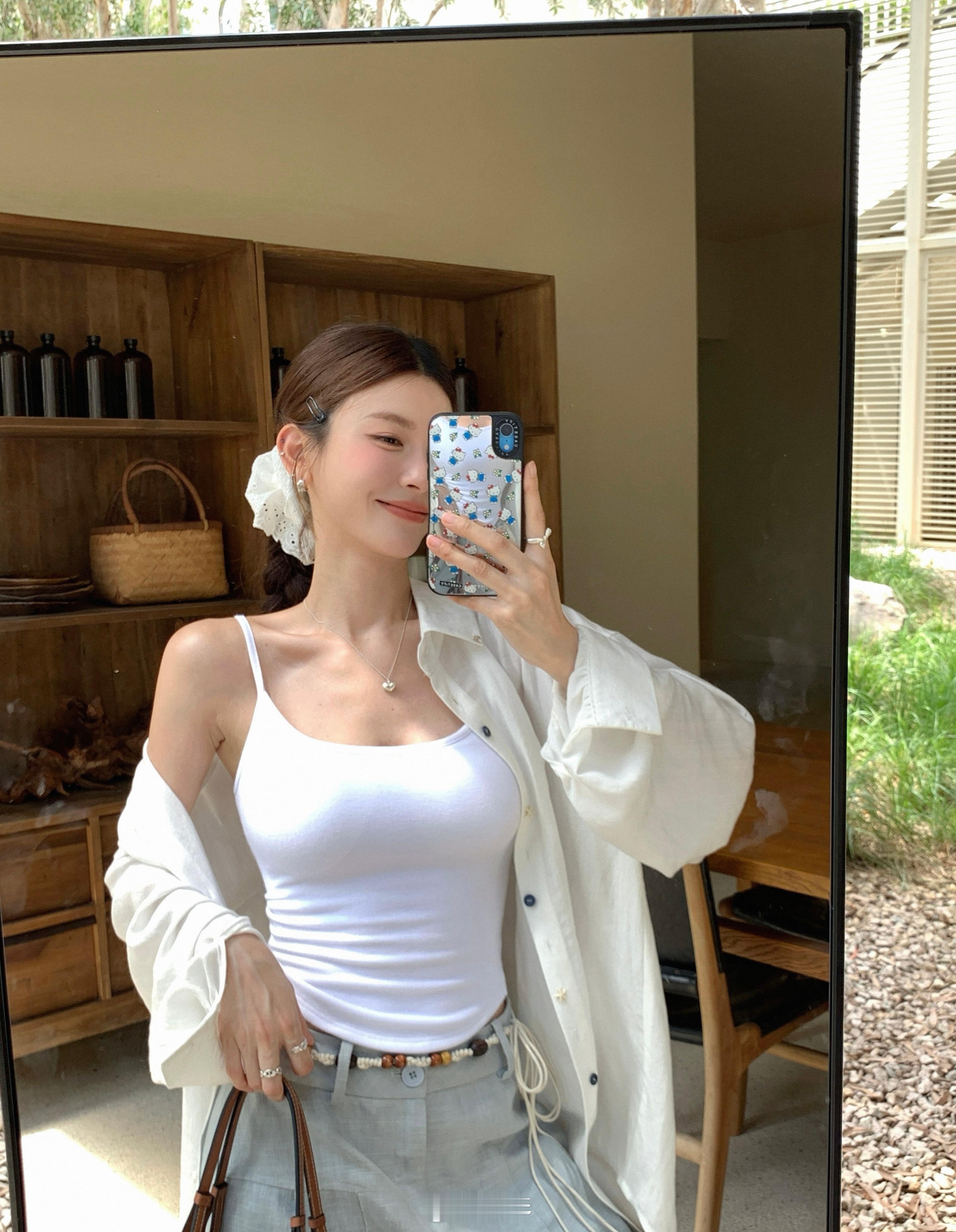 富人新标识：iPhone戴casetify手机壳！富人还在用iPhoneXR！