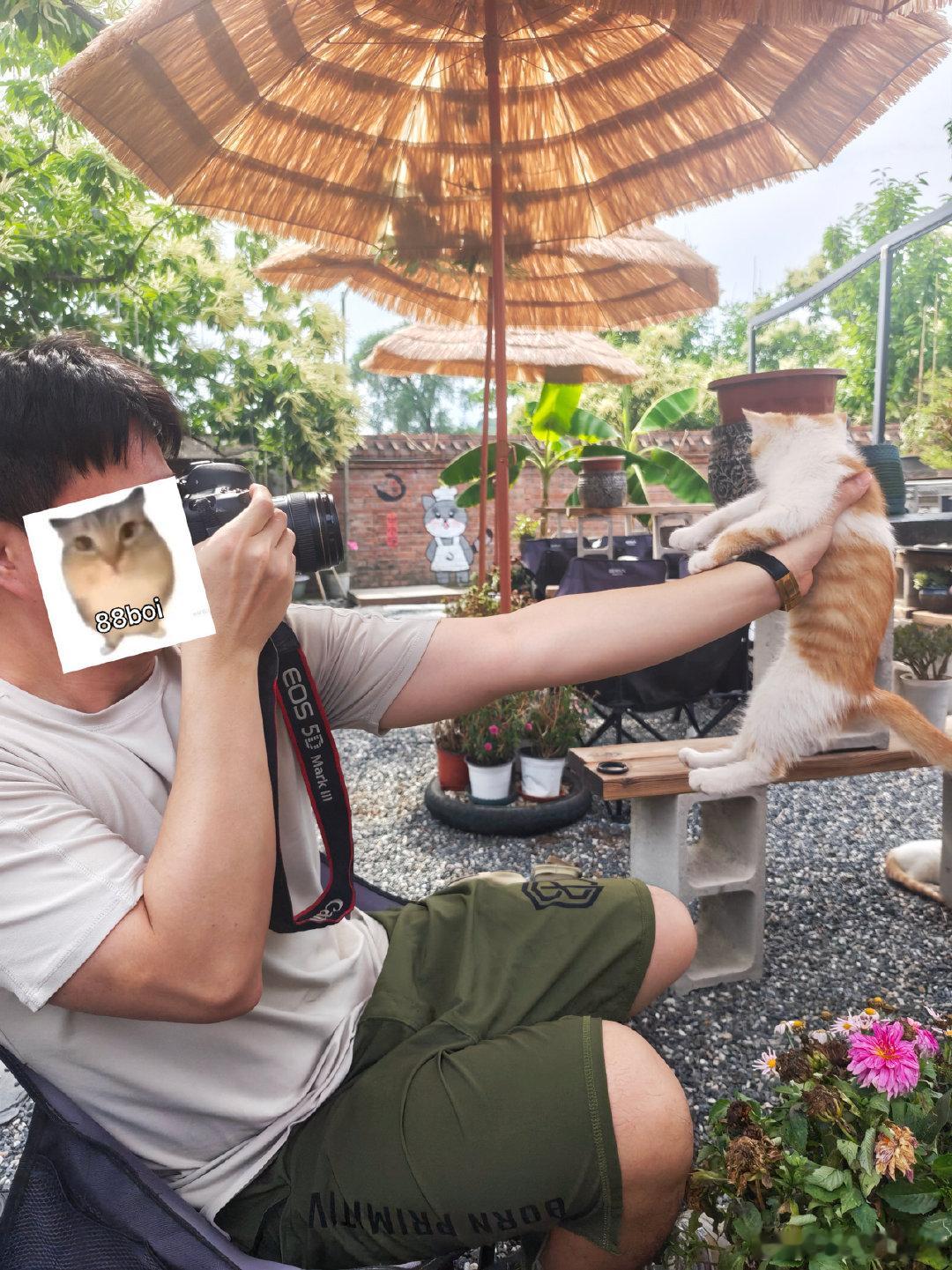 “我们摄影师抓拍是这样的啦”