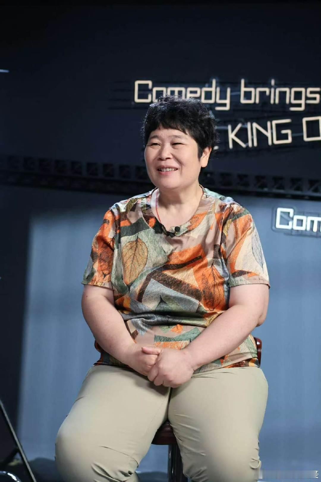 房主任淘汰还想继续看房主任在舞台上讲段子，本轮淘汰来得猝不及防，158分留下遗憾