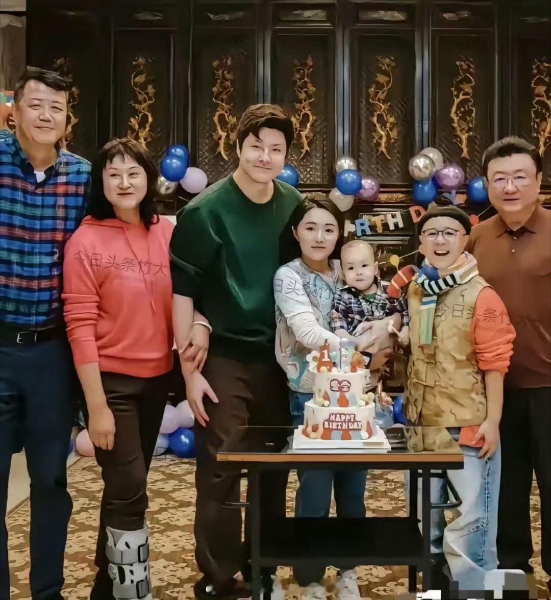 看来妈妈矮确实大概率影响孩子身高[吃瓜]​​​