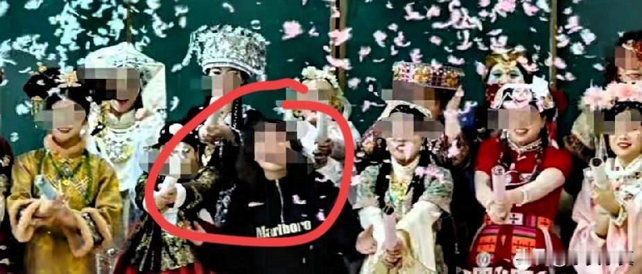 技校老师自己宿舍死亡，多处疑点指向学校有责任？安徽亳州发生一起命案，技校老师死