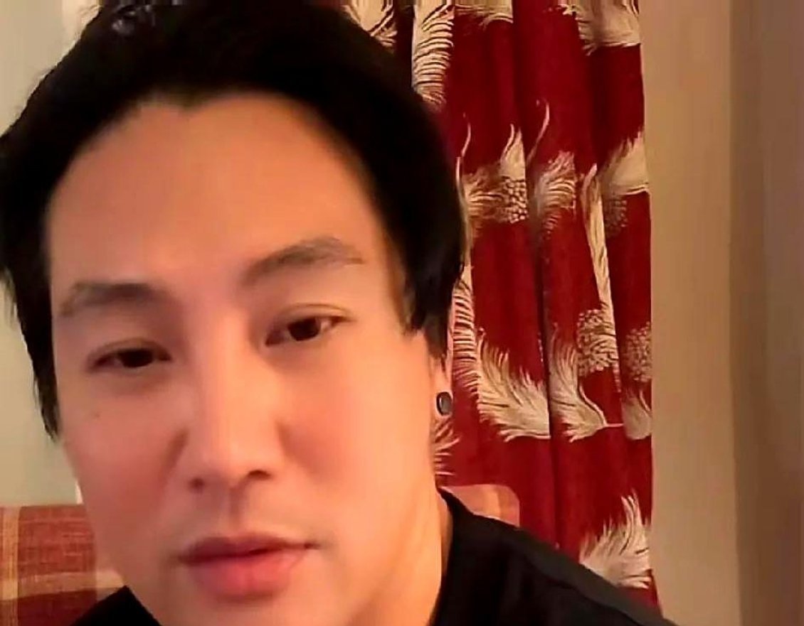 S妈住的豪宅要易主了！这把火终于烧到了自己身上。房产证上的名字不是她，法律文件里