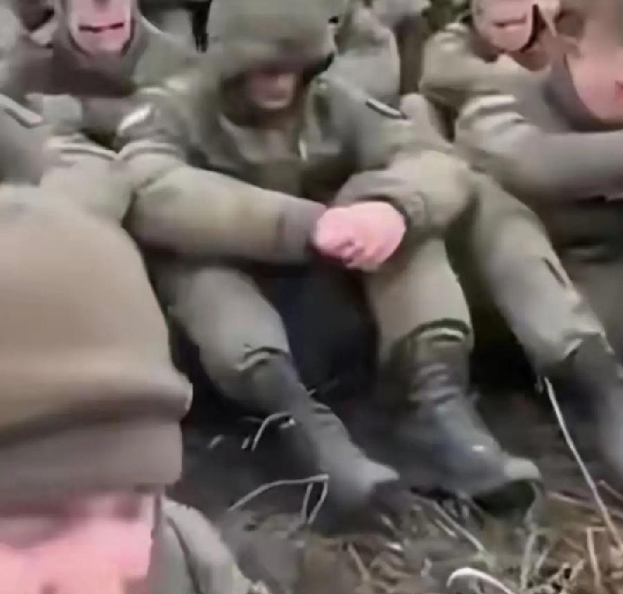 现在战俘都成了香饽饽了！俄乌双方都在积极交换战俘，乌克兰由于兵力不足的原因经常