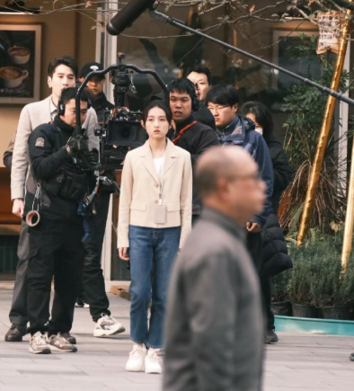 一直没想明白这剧为啥要翻拍，完全没有cp感​​​