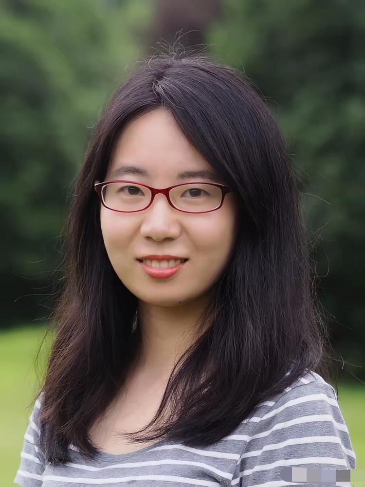 付磊的女儿说：“十年间，曾梦琪从来没有停止过对她家庭的骚扰！不管是深夜、节假日、