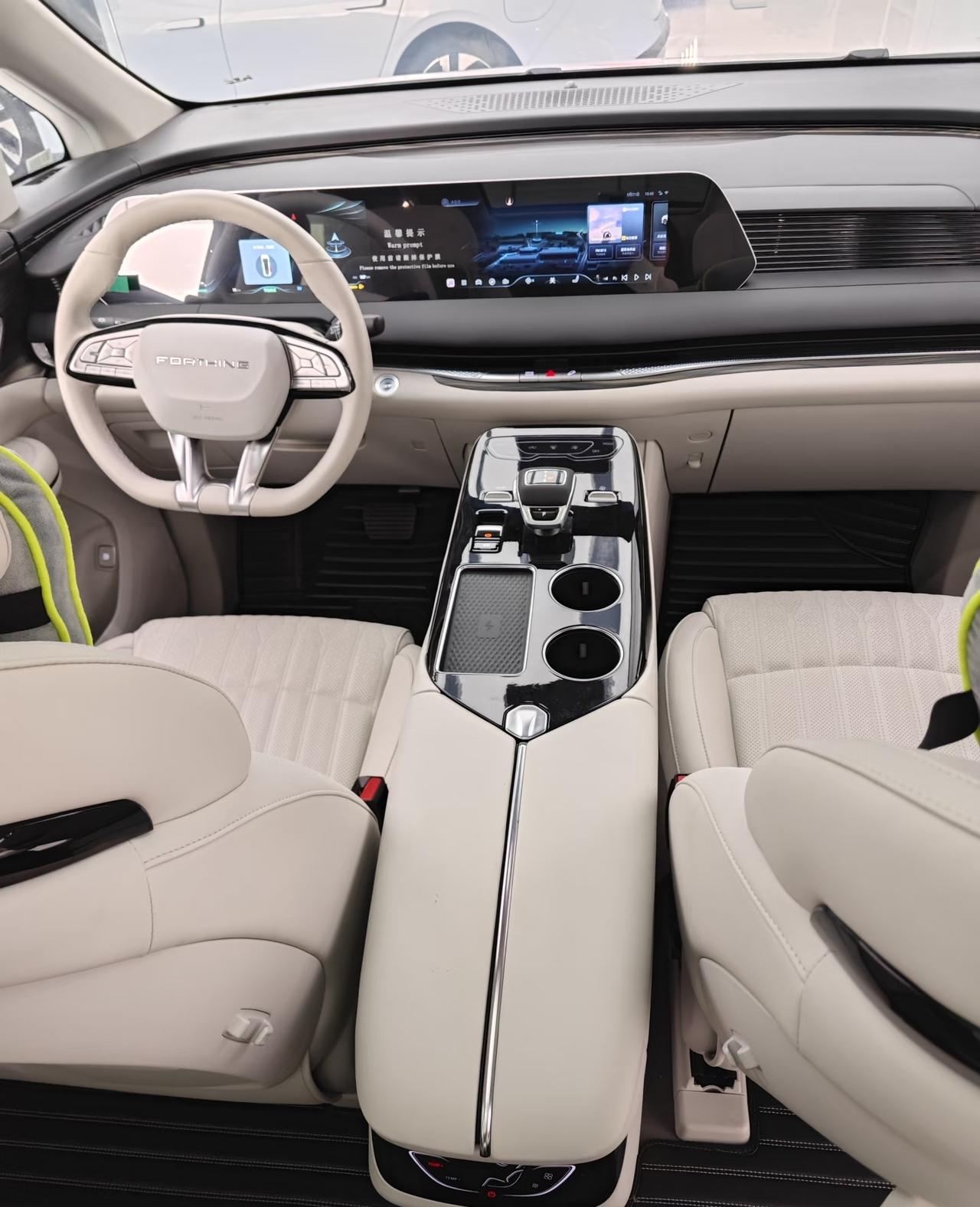 不管你信不信，这就是真实现状！10月份，岚图梦想家卖了6632辆11月份，岚