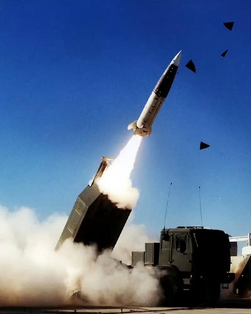 美军售台海马斯火箭炮，绝不是“废铜烂铁”，轻视它可能要吃大亏，付出重大代价！