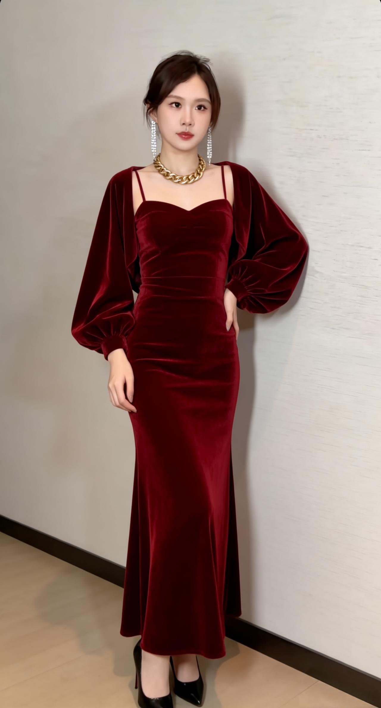 成熟妩媚的御姐风，丝绒材质的厚重感，既优雅又充满力量感，适配晚宴、红毯等正