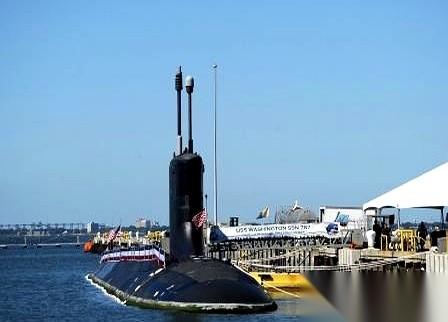 很多人聊起咱们的家底,都觉得三五天解决对岸问题,是板上钉钉的事。说实话,这可能