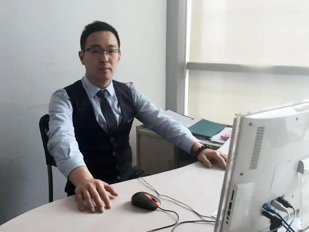 目前的市场竞争环境下，新品牌如何成长起来，这是近几天和行业内的几位营销负责人，一