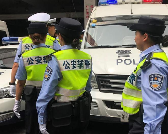 未来几年辅警岗位总体趋势是“稳中有增”！‌辅警已被纳入国家职业分类大典，地方