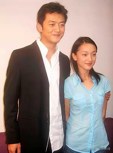 李亚鹏把一生中最帅的光辉岁月给了周迅。而周迅也很够意思，给李亚鹏打了最高分。她