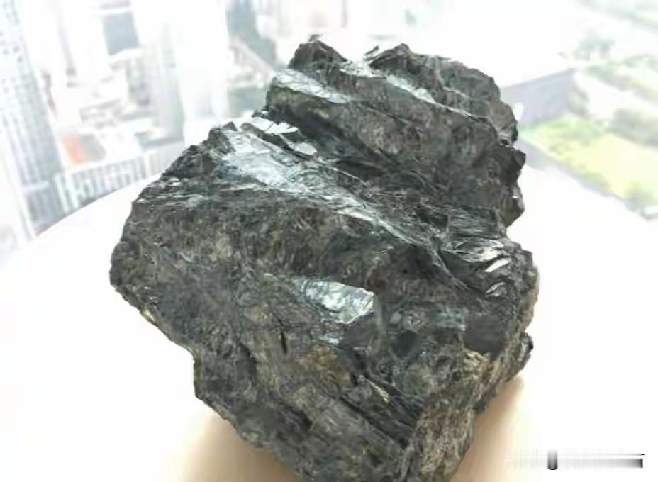 中国发现“无价之宝”，每吨估价46亿，日本破防：咋又是中国的！