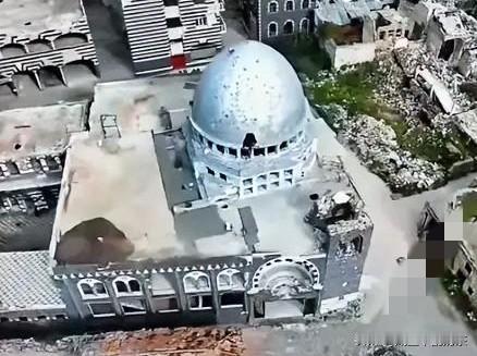 塞尔维亚总统忘了北约轰炸？当地时间塞尔维亚议会7日通过一项法案，批准拆除19