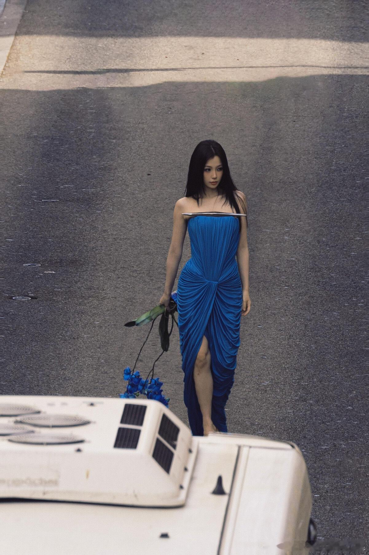 虞书欣摄影述禾🆘老师这组我直接给到夯!!!述禾拍的虞书欣