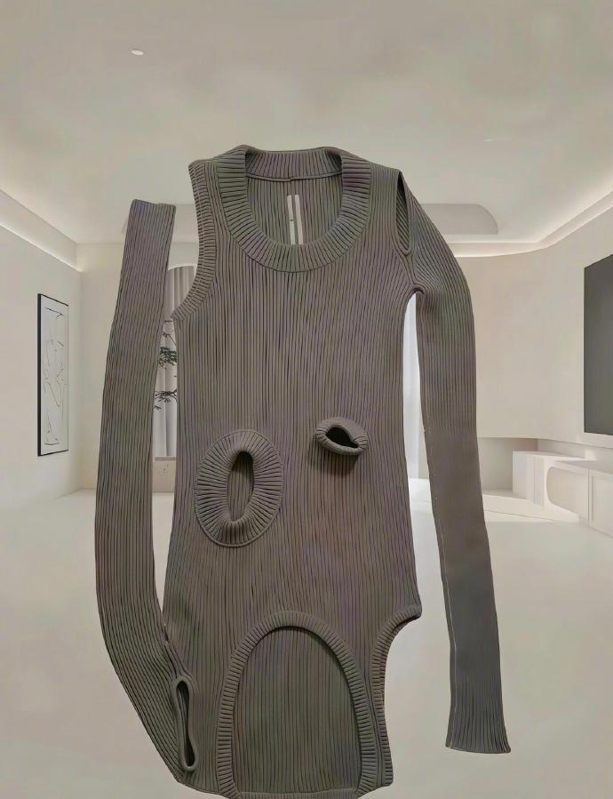 终于找到了能够驾驭这件衣服的人了