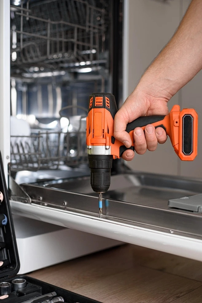 家电维修为何越来越少了消费观念变了，以前东西坏了修修补补接着用现在追求便捷和体