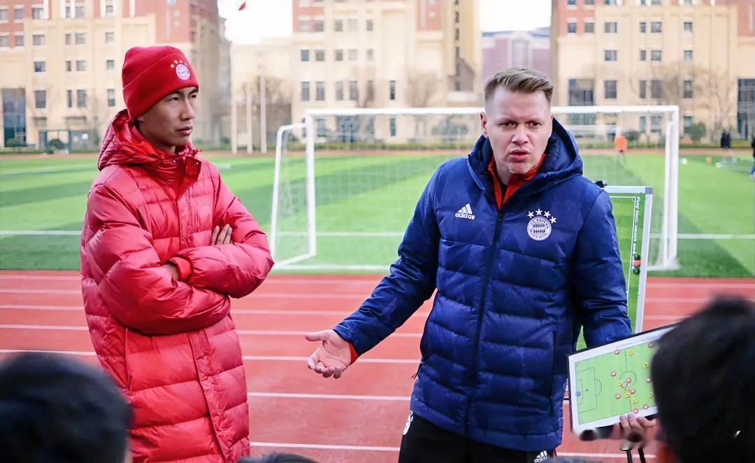 刚刚特意去查了一下国安新任总经理，不查不知道，查了才明白，我发现这个43岁的