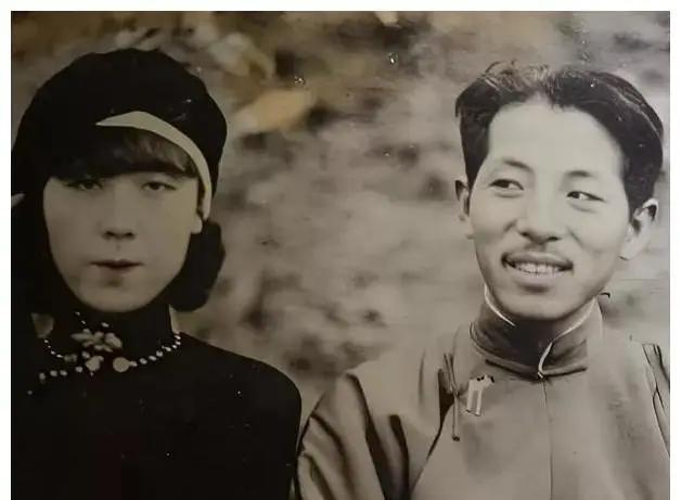 1973年，76岁于凤至，以每坪50美金，买下迪士尼附近一块荒地。亲友都以为她老