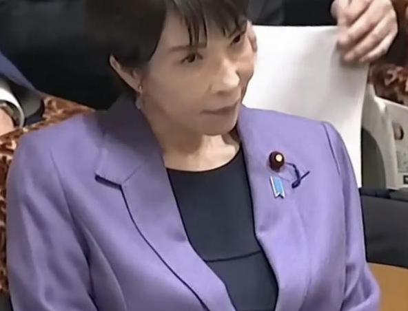 日本的路彻底走窄了！既然给机会日本政府不珍惜，那么便不再给机会了，中国表明态度后