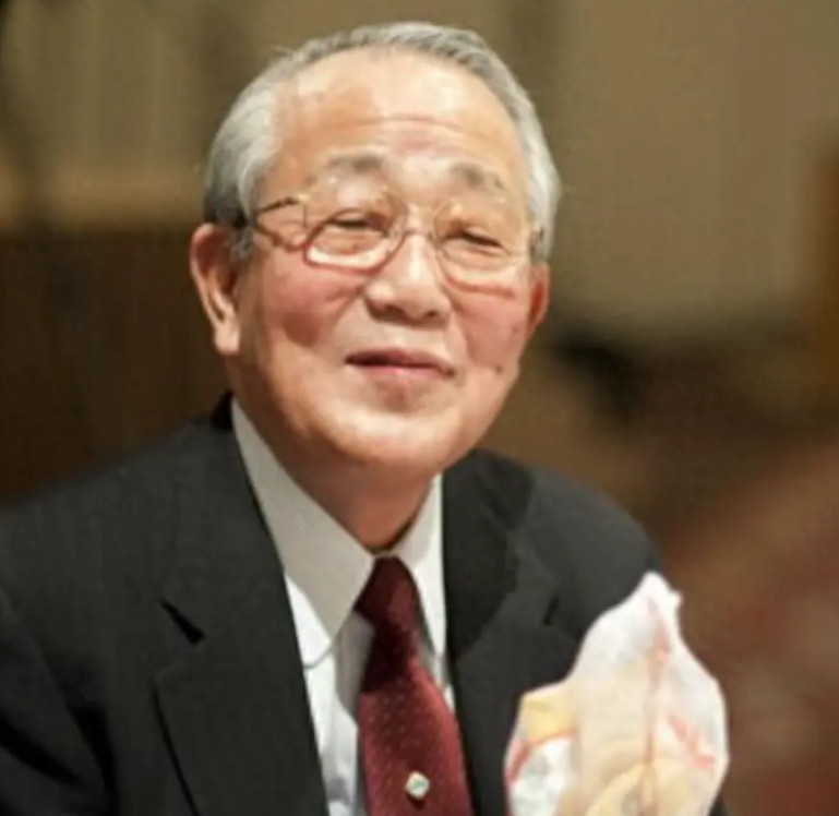 日本这阿米巴模式，说是管理创新其实是忽悠人20年，终于把自己也忽悠瘸了。当年