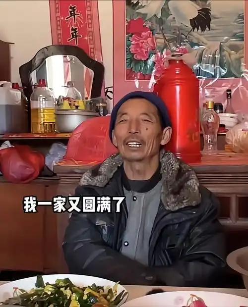 儿子意外触电离世，留下刚怀孕70天的妻子，亲戚邻里都劝她打掉孩子改嫁，她偏咬
