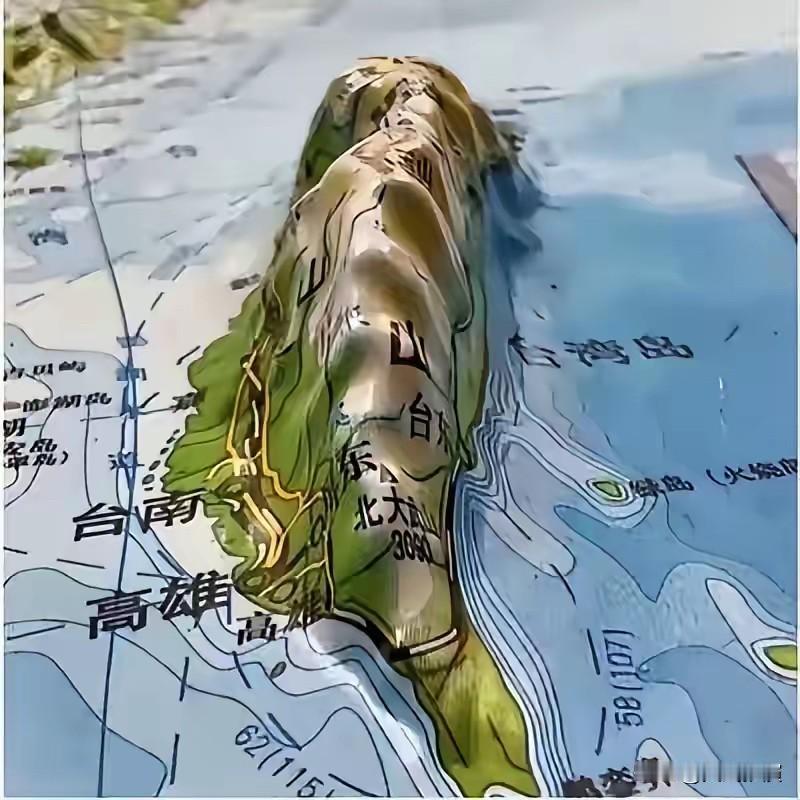 别被台独骗了！最大的幕后黑手，居然是潜伏百年的日本余孽！很多人骂民进党搞台独