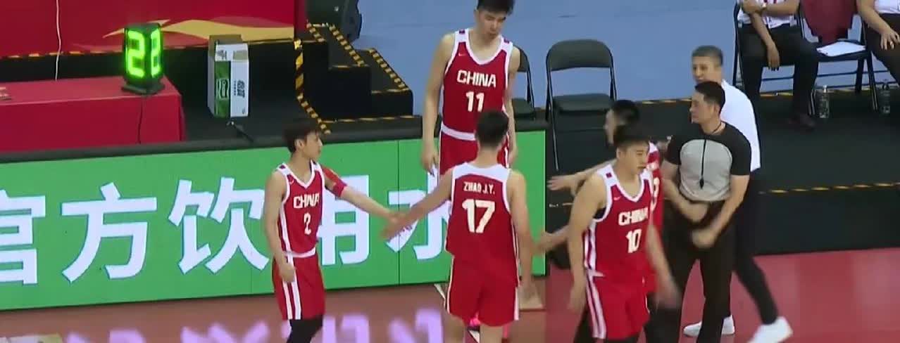 中国男篮五场热身赛打完，亚洲杯基本的7大核心已经很明确了，那就是:1，内线: