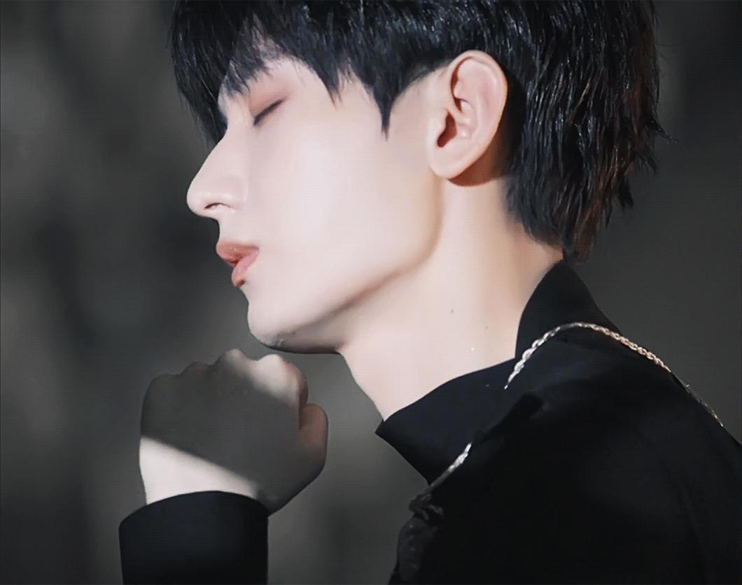 ⸝⸝成毅allblack★🖤⁎🎤˚☆