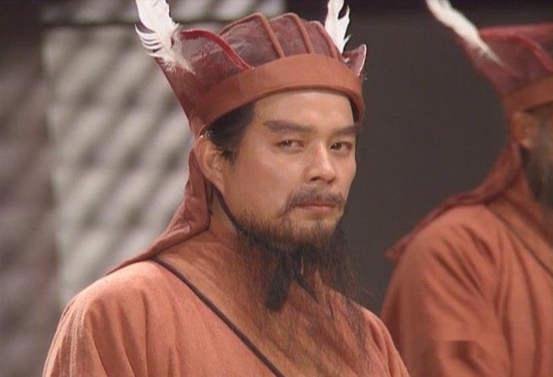 袁家为什么对董卓几乎不设防？在袁隗的认知体系里，董卓是绝对不可能背叛自己的，在袁