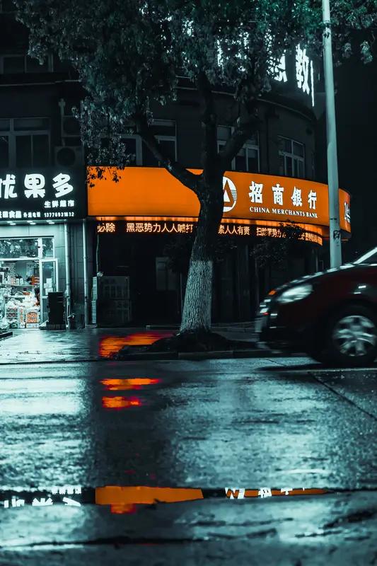 心软的人永远被拿捏，狠心的人反而被善待，这就是人性现实从小我们被灌输要心