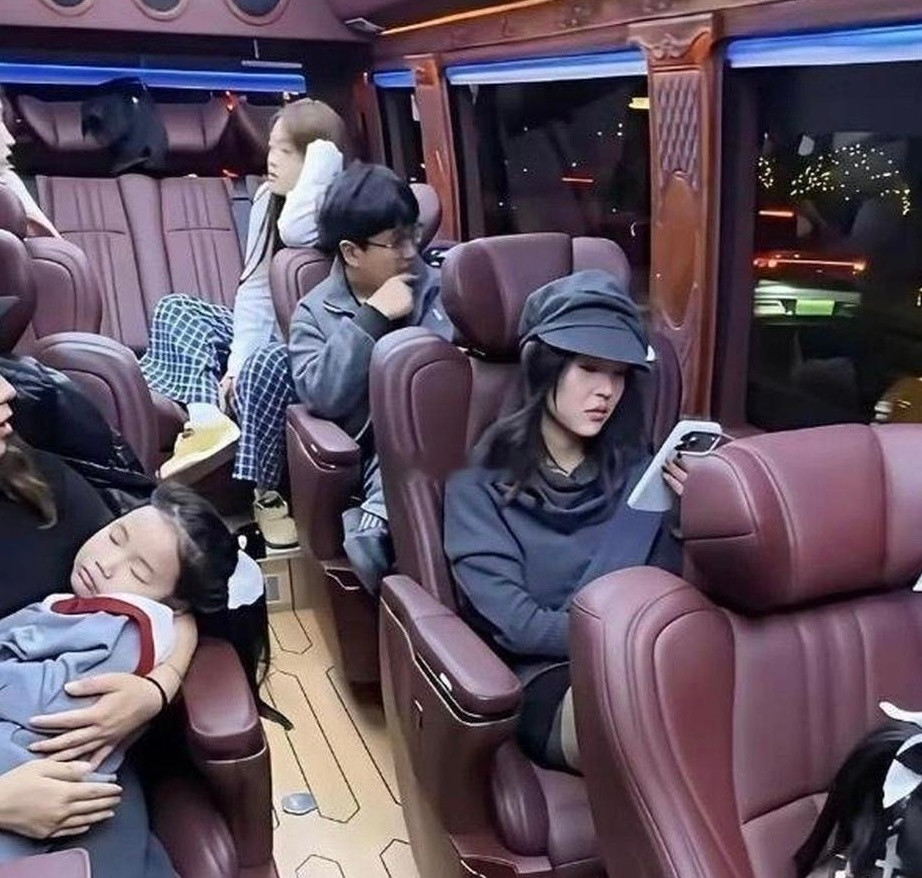 为啥要拼命挣钱，大家看看这图就明白了