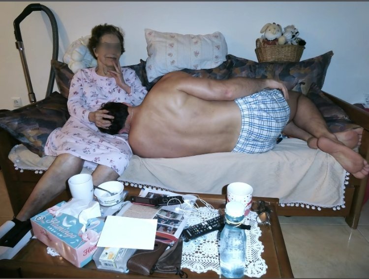 我是不是活到头了刷到奶奶和孙子