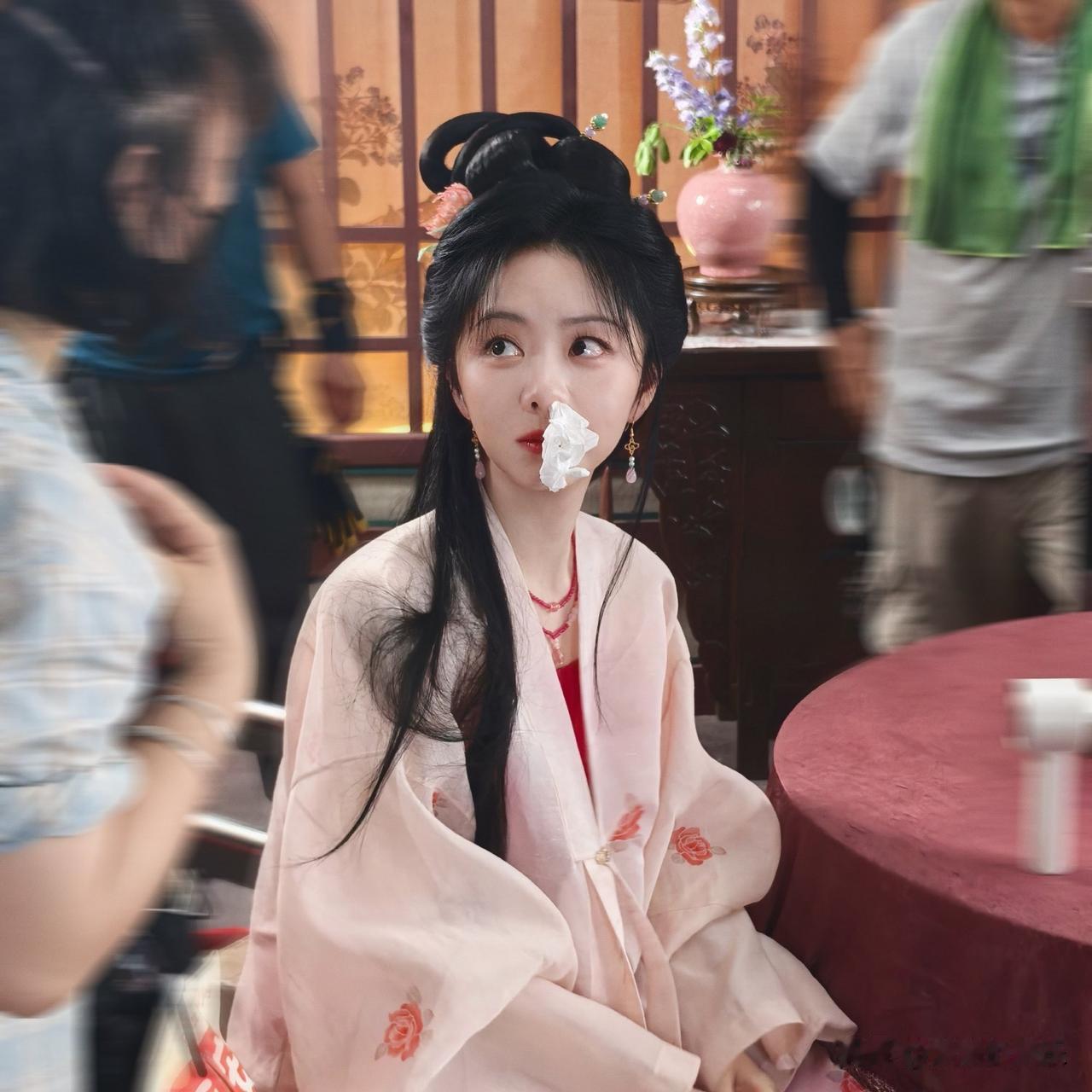 谭松韵真诚是最好的必杀技电视剧《兰香如故》迎来了收官你给剧中所有人物写了信