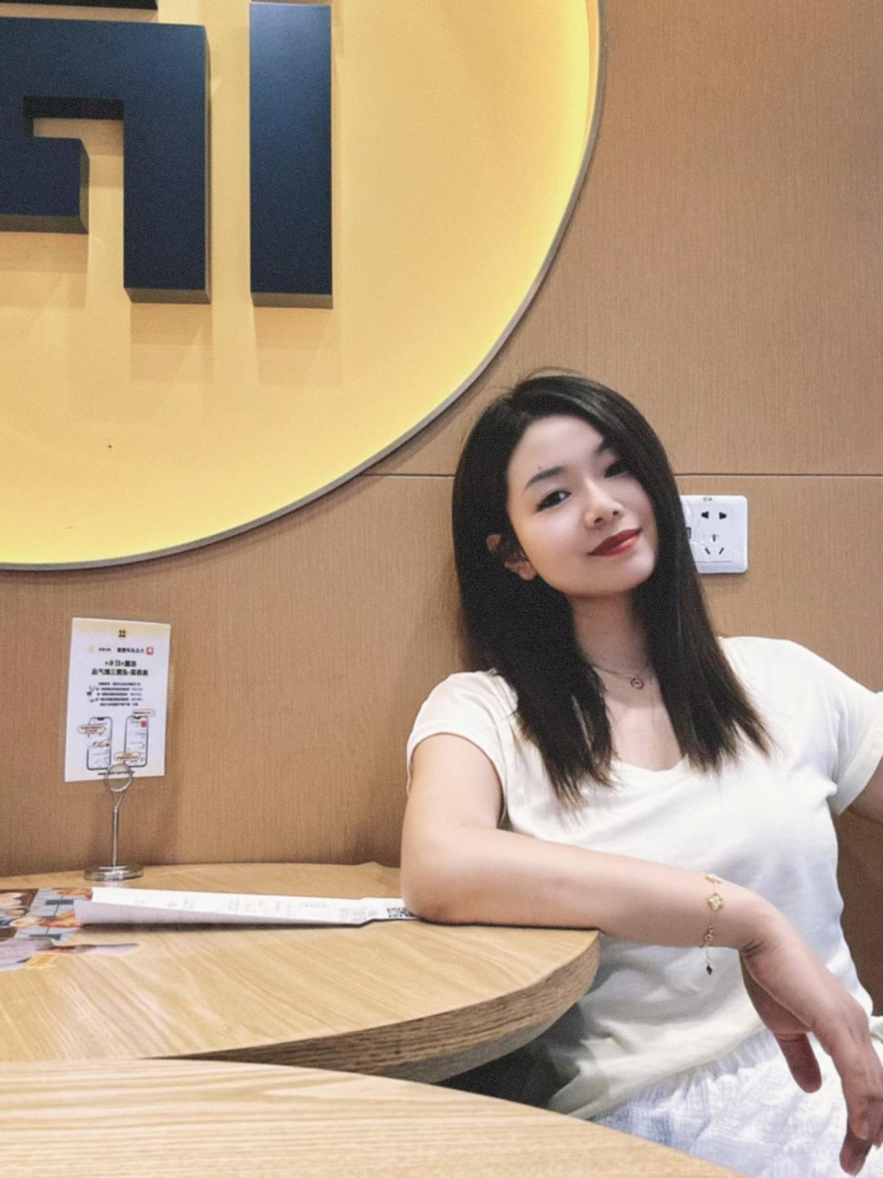 你要相信，当你非常想要做一件事情的时候，没有什么可以阻挡你。树的方向由风决定，人