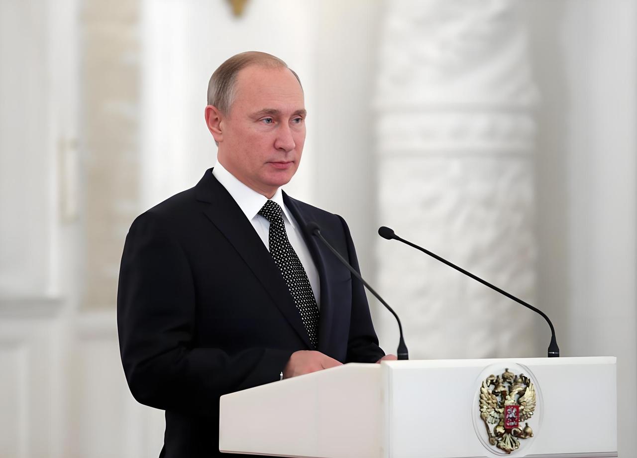 普京这波操作真把泽连斯基的心撕的稀碎!普京打算不打了,确实的说是停几个小时的火