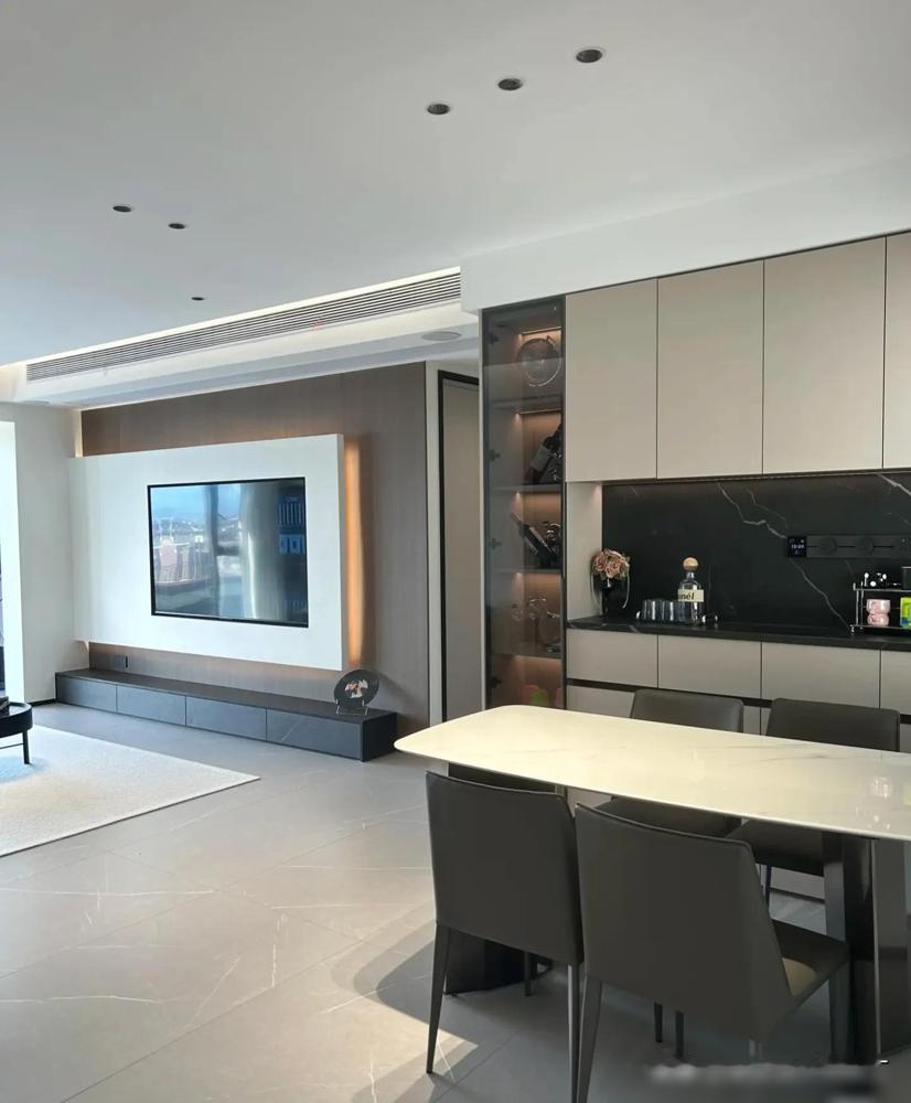 这是我见过最干净，最显富足的家。合肥夫妻这套138平米的房子，火得真有道理。👀