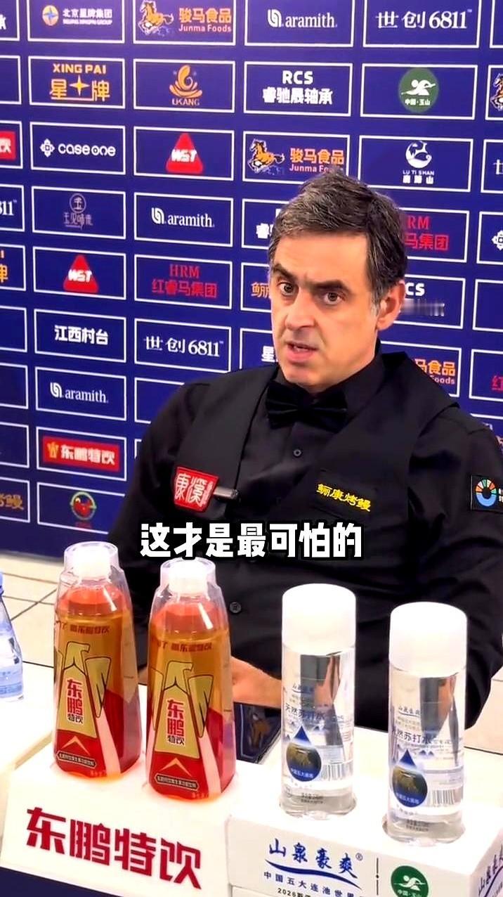 斯诺克圈里，天赋这东西真不好说。奥沙利文看人眼光毒辣，他直接点名吴宜泽，说这