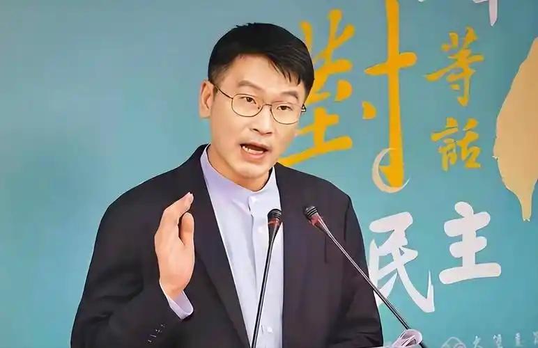 就在刚刚，台“陆委会副主委”梁文杰发表声明，7月2日，针对金门小三通航线