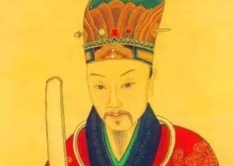 1562年，严嵩倒台，徐阶成为首辅。临别时，徐阶赶忙跪下，哭着感激严嵩曾经的提拔