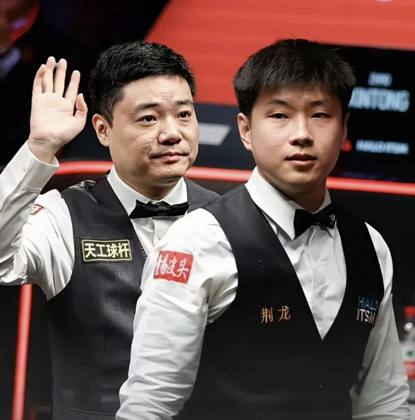 斯诺克沙特大师赛16强全部出炉。赵心童、丁俊晖、斯佳辉、常冰玉晋级。张安达、