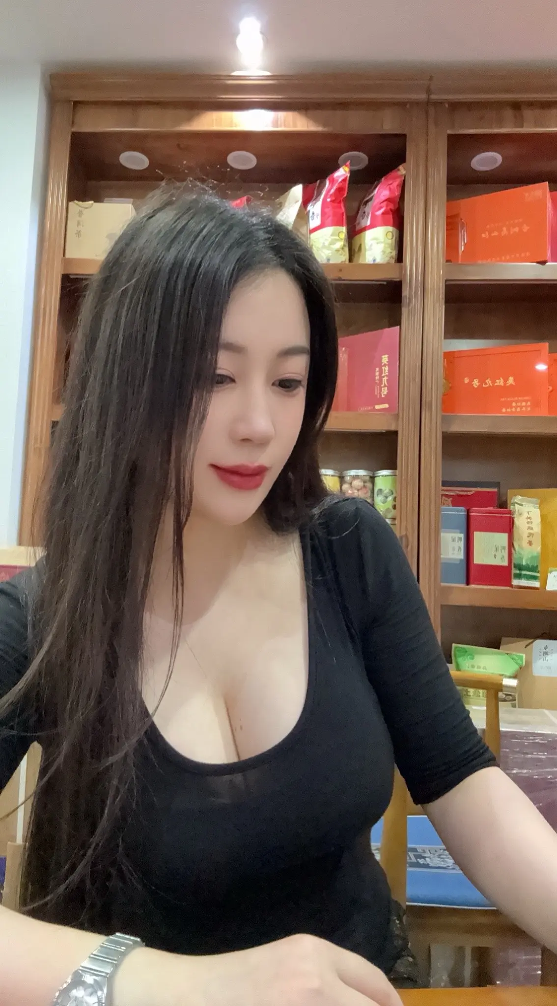 清醒，敏感，多愁，优思，隐忍