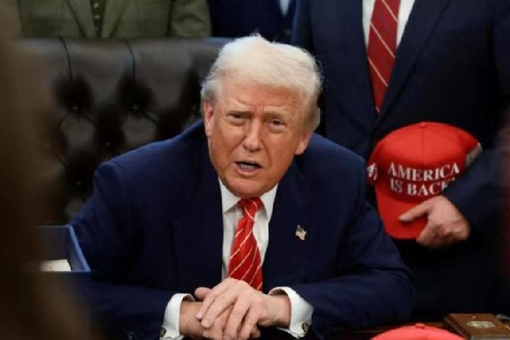 英媒:中方提醒美方，对台军售问题或将影响特朗普4月访华安排2月7日，路透社报