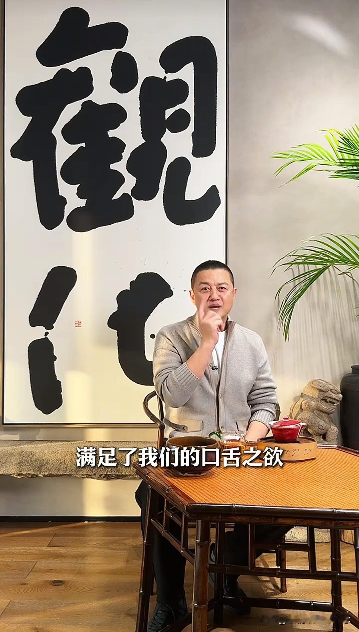 李亚鹏终于找到了适合自己的赛道。他今天更新视频，没有谈嫣然医院的事，而是用1